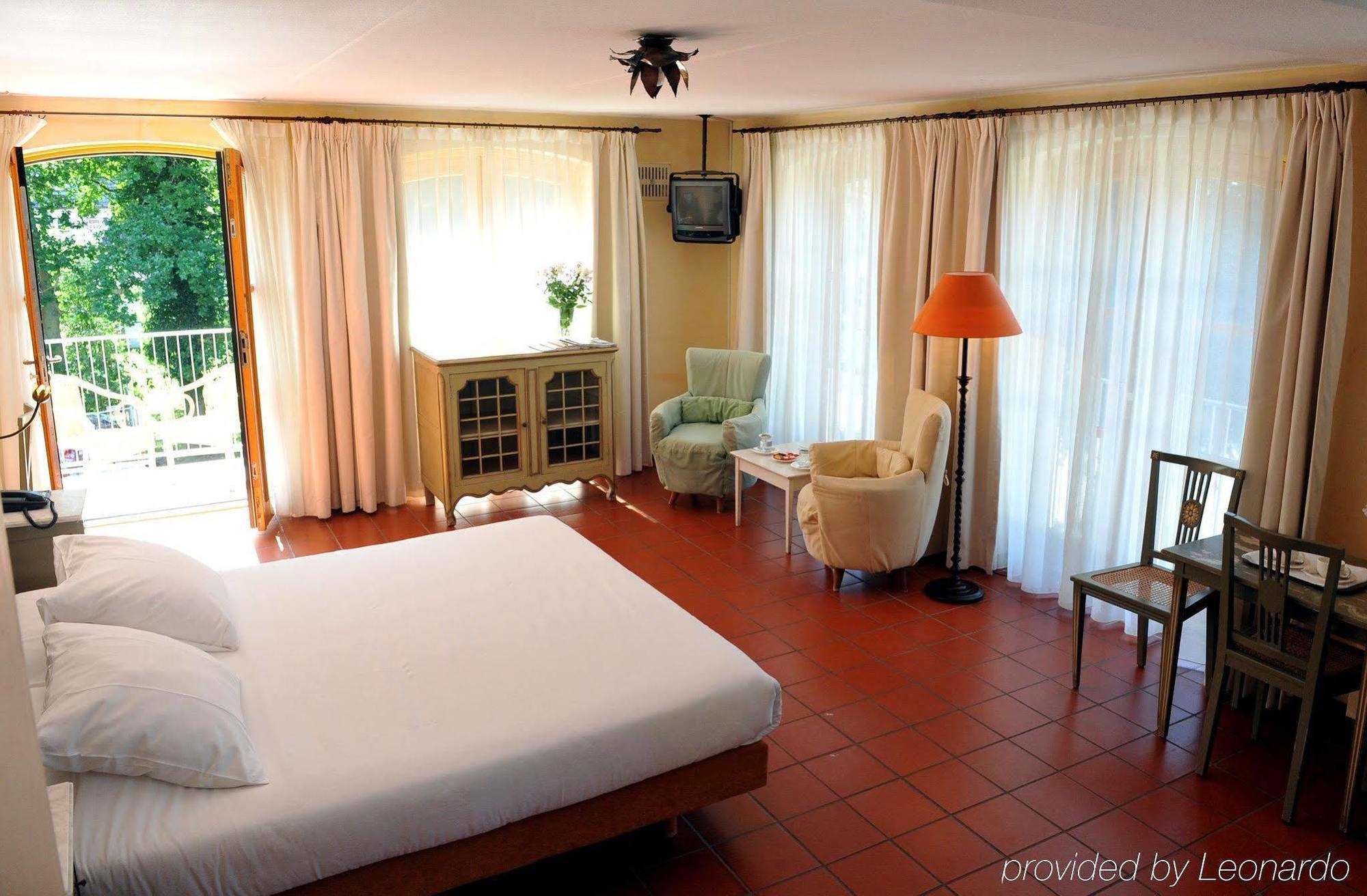 Hotel Graaf Bernstorff Schiermonnikoog Room photo